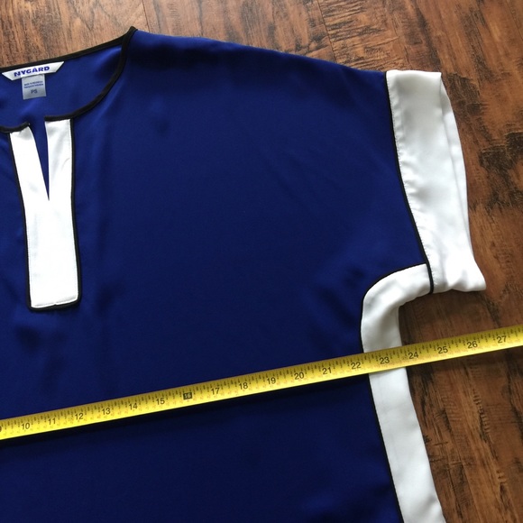 NYGARD Tunic Color-block short sleeve top - Picture 3 of 5